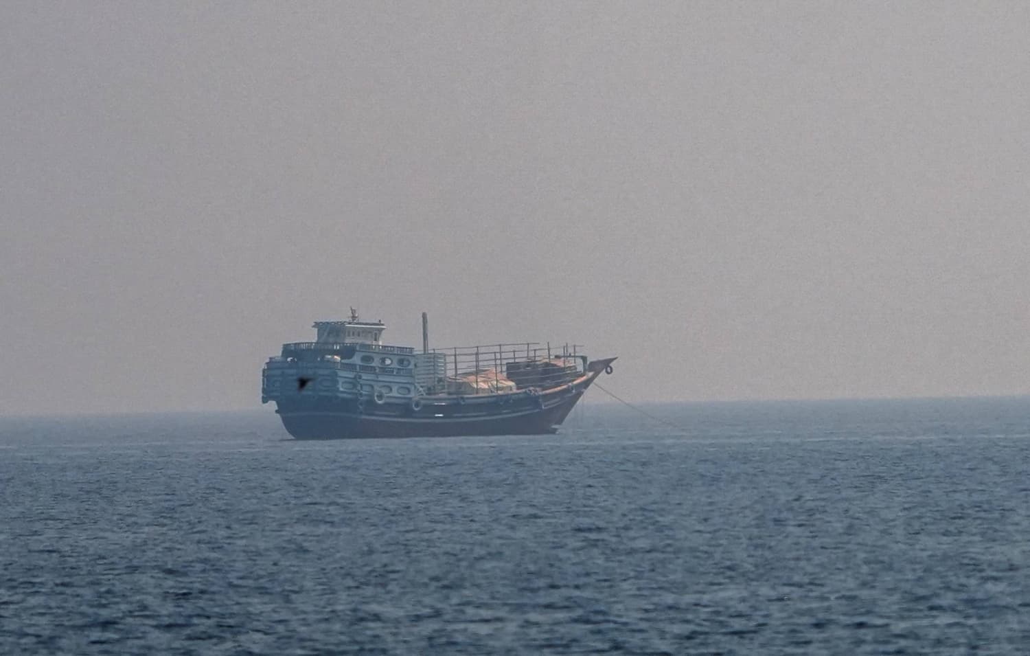Japan-linked vessels increase LNG transit through Hormuz amid Mideast tensions