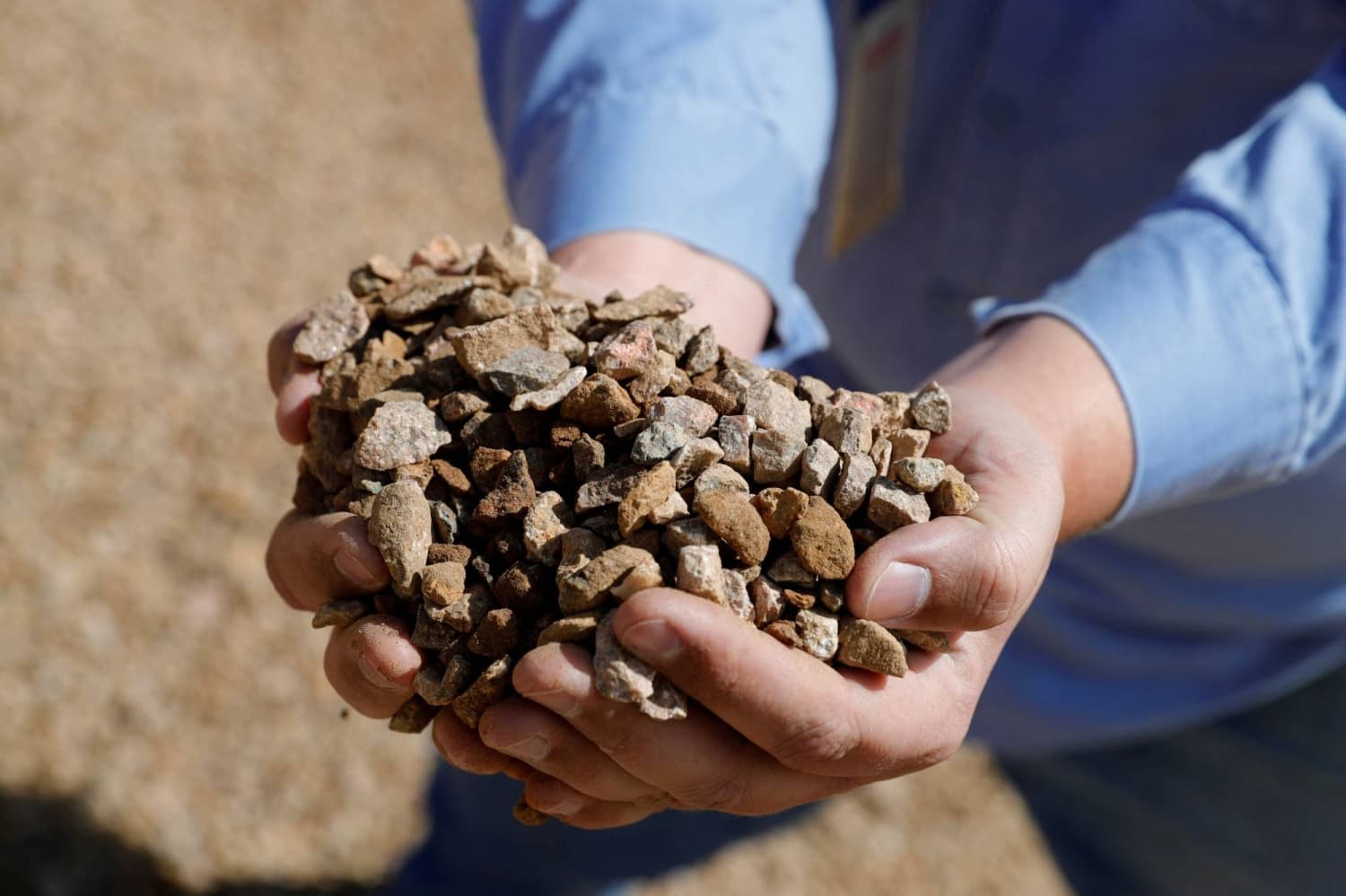 Trump may permit Chinese minerals as U.S. industry faces 2027 supply challenges