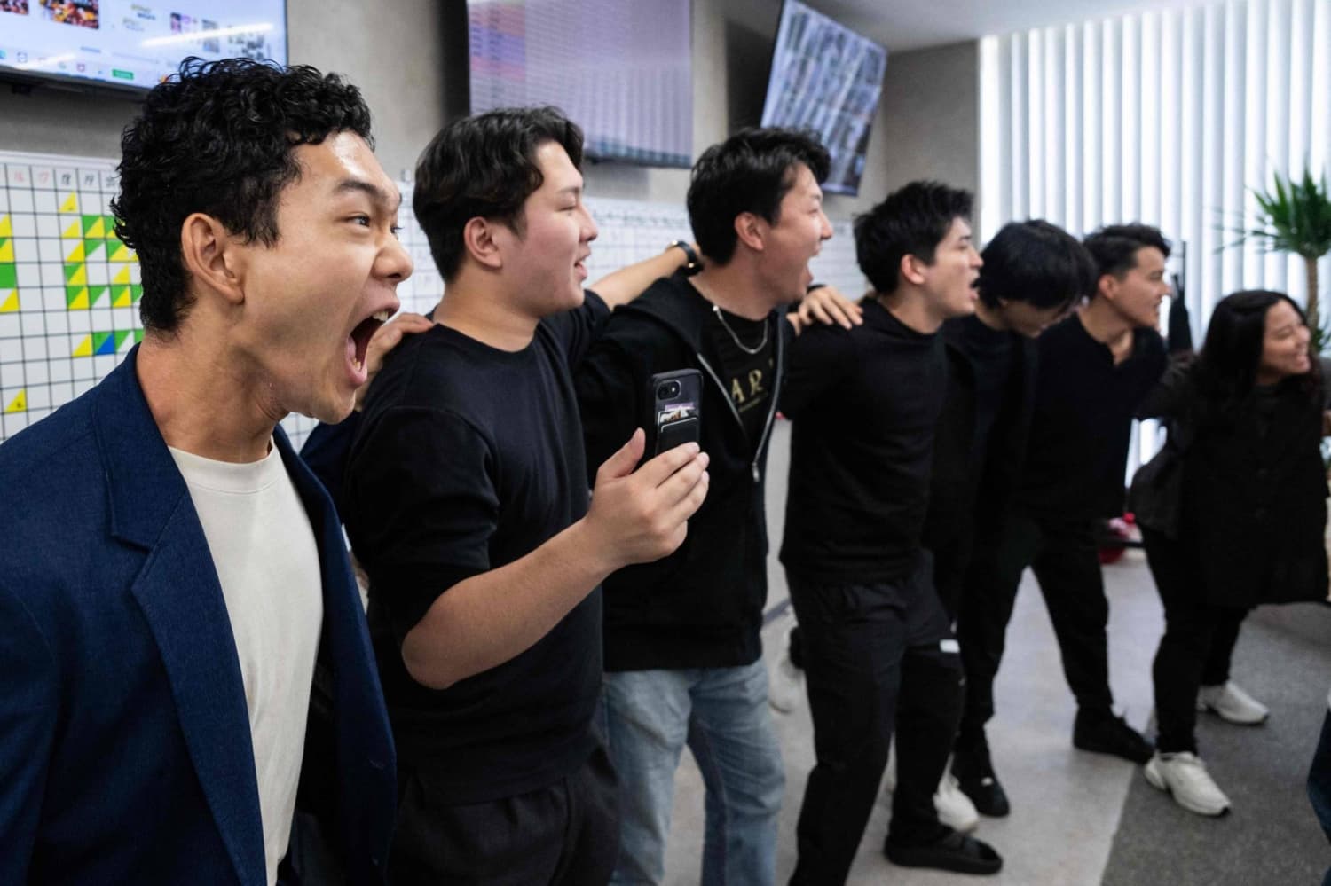 Tokyo Firm Embraces Traditional Work Ethos to Attract Gen-Z Talent
