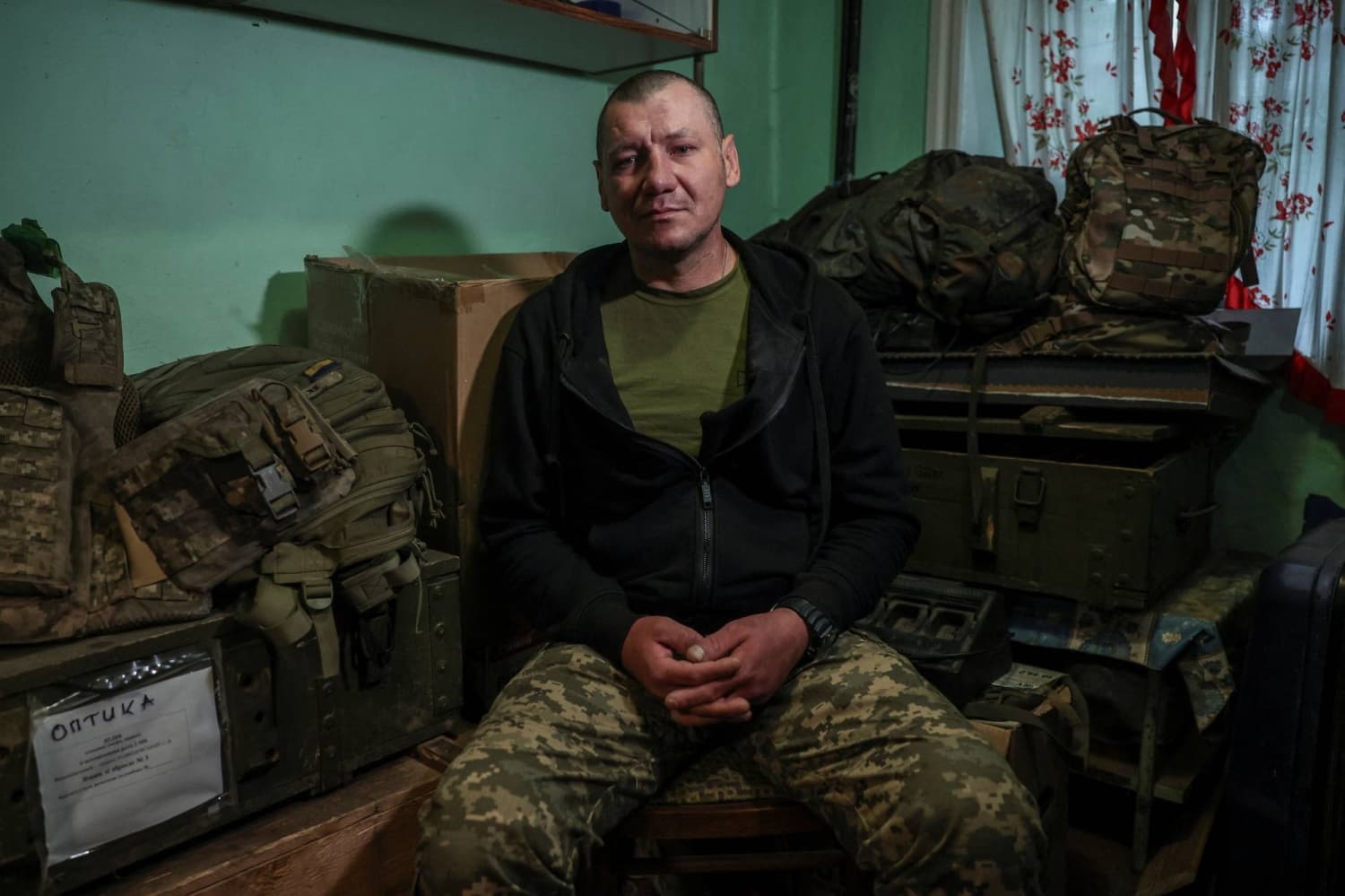 Ukrainian Soldier Endures Year in Foxhole Amid Evolving Drone Warfare