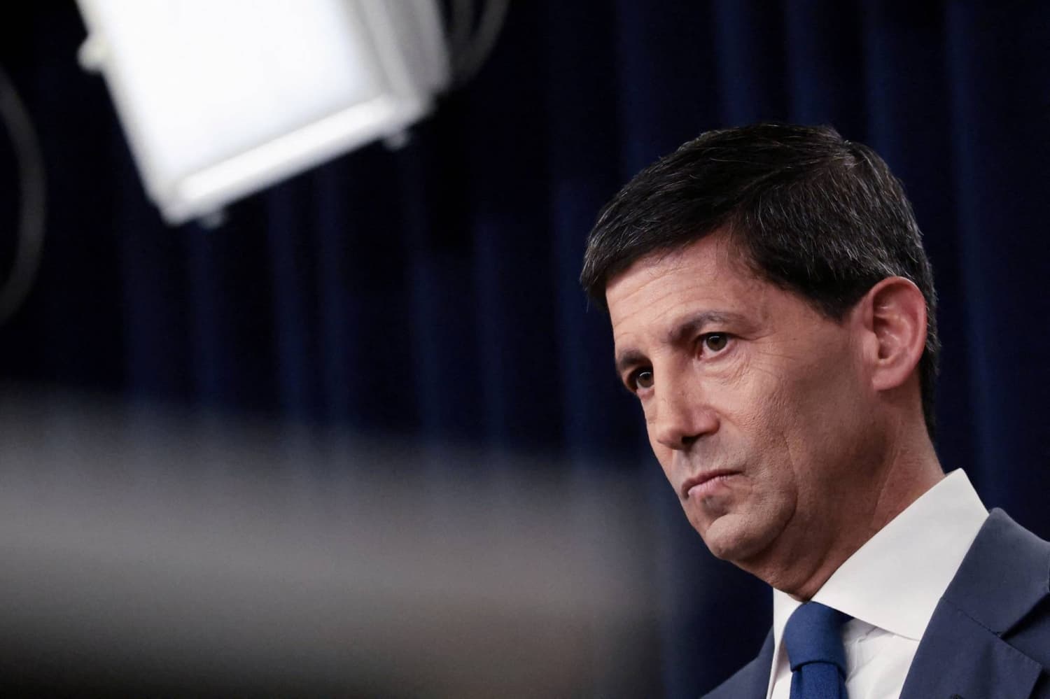Warsh Affirms Commitment to Addressing Inflation as Fed Keeps Rates Steady