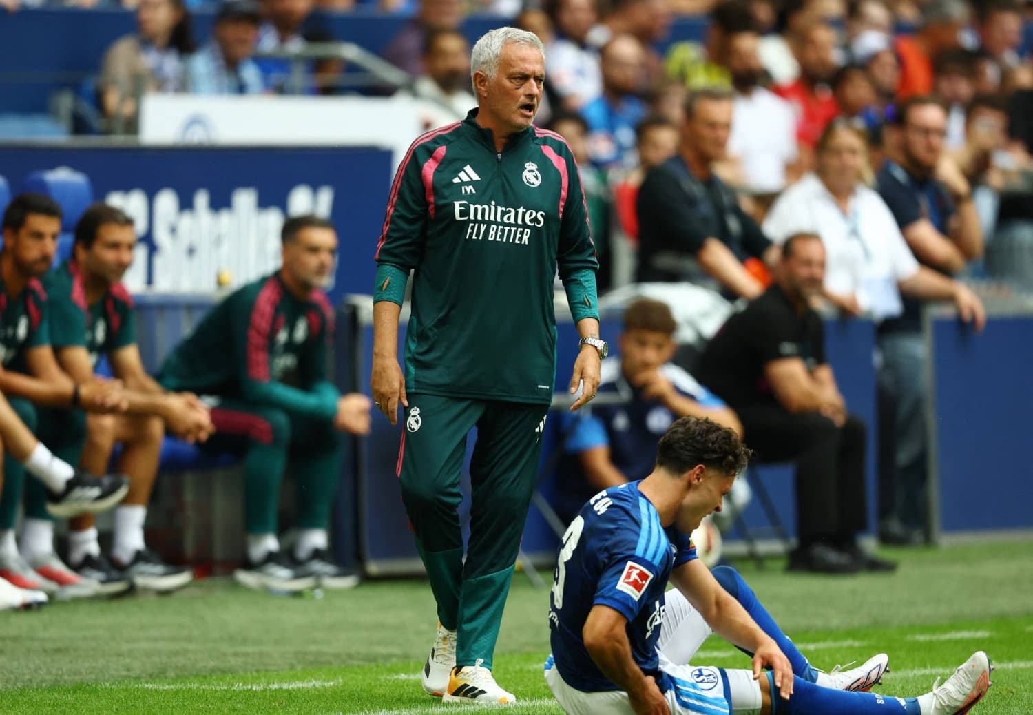Jose Mourinho Returns to Real Madrid Aiming to Challenge Barcelona