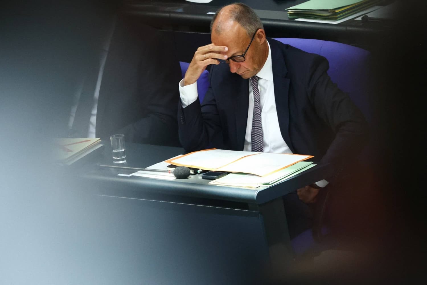 Far Right's Rise Challenges Merz's Reform Efforts Amid Coalition Dynamics
