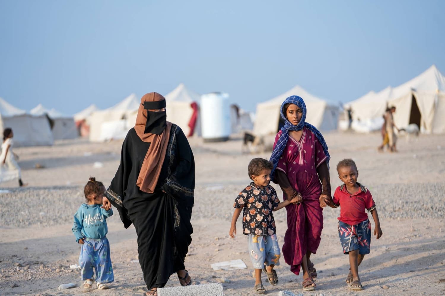 Yemeni Families Displaced Again Amid Renewed Escalation of Fighting