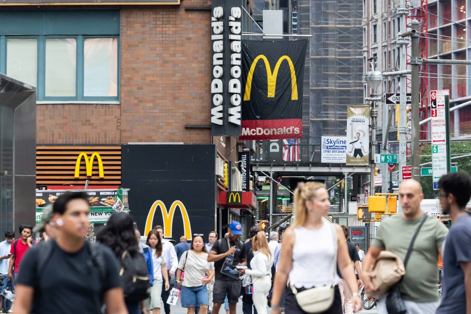 McDonald's Implements AI to Optimize Big Mac Pricing Strategies