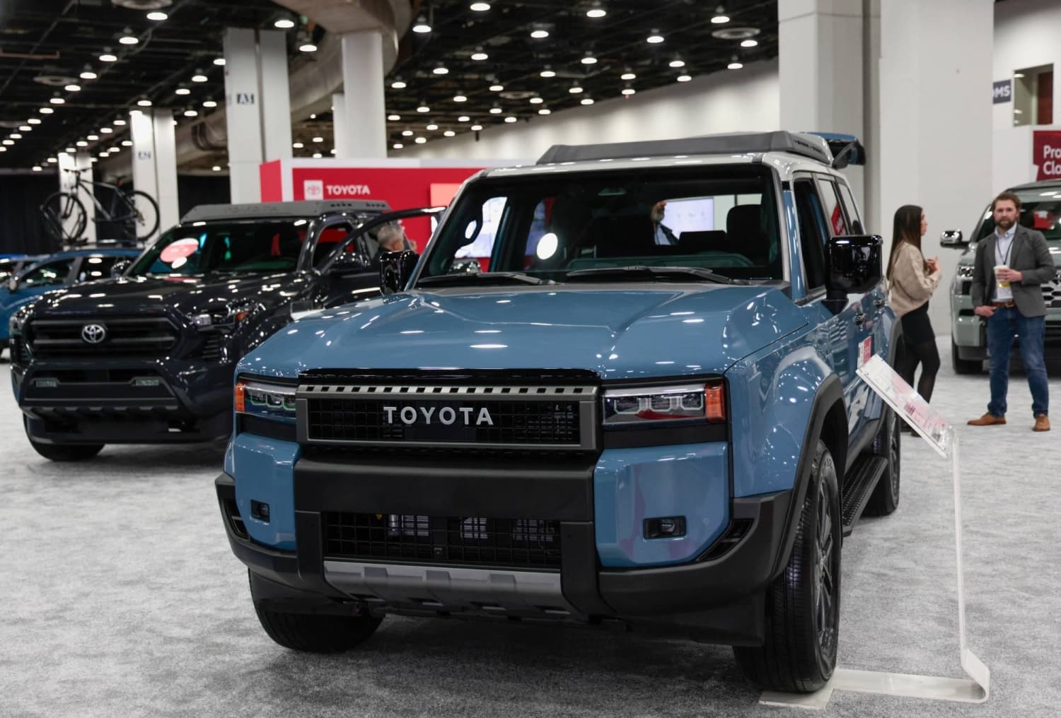 Asian Automakers Outperform U.S. Competitors as China Eyes Market Entry