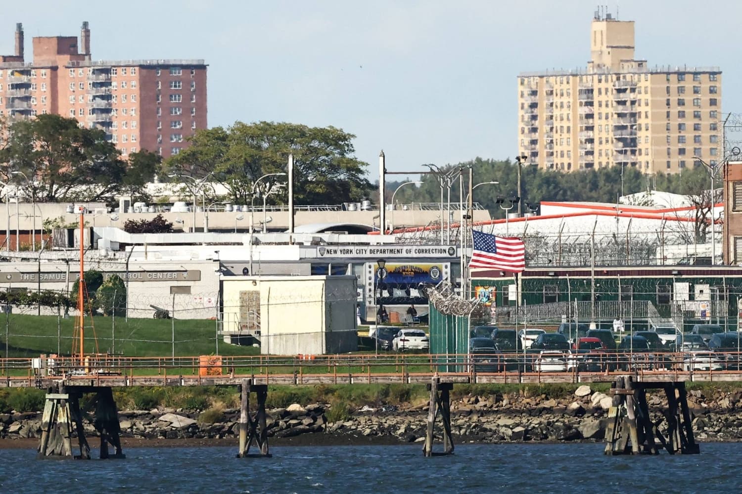 Rikers Island Jail in New York Continues to Delay Closure Plans