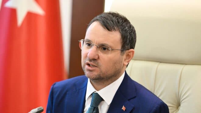 Adalet Bakanı Akın Gürlek: "Yapay zeka destekli avukatlık hizmeti sunacağız."