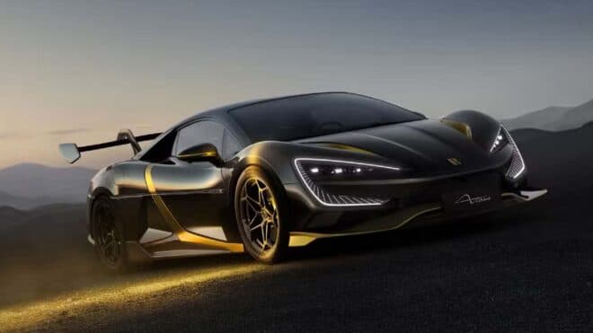 İlk BYD Yangwang U9 Xtreme tam 2,9 milyon dolara satıldı