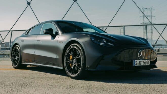 Mercedes-AMG GT 4-Door Coupé'nun Almanya fiyatları açıklandı