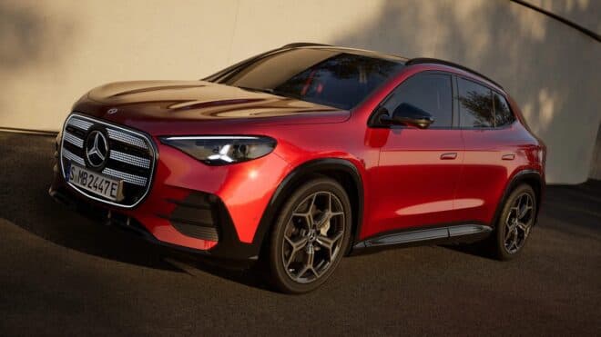 Mercedes-Benz GLA'nın yeni nesli tanıtıldı