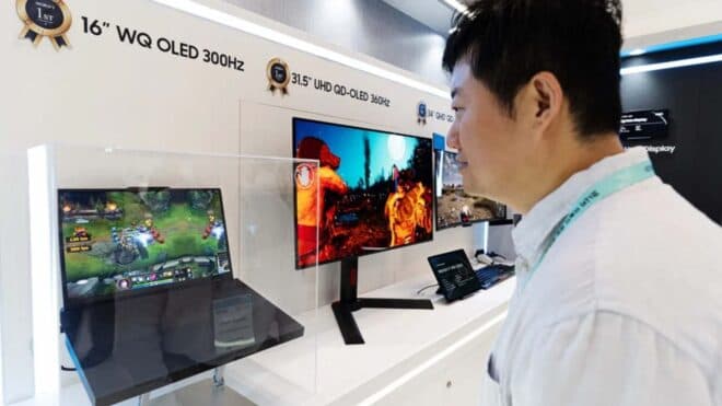 Samsung Display, 16 inç 300 Hz OLED paneli tanıttı