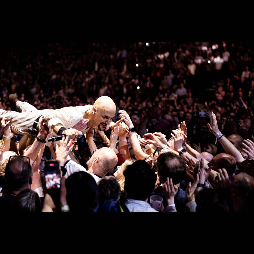 james: bizim için şarkı yazmak, var olmakla aynı anlama geliyor