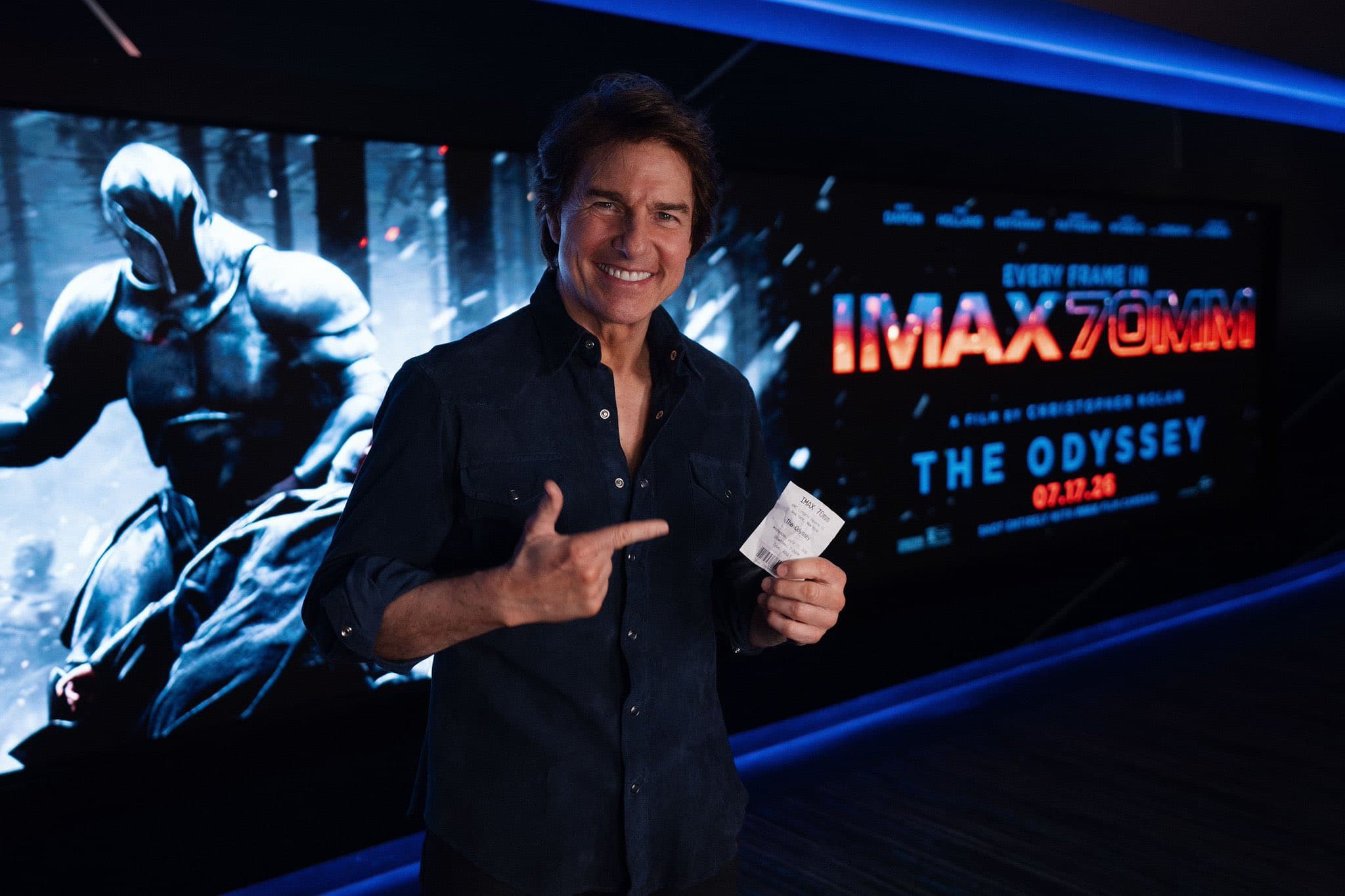 Tom Cruise, The Odyssey ekibini kutladı