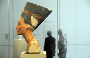 Tutankamon'un Mezarında Kraliçe Nefertiti'nin Olabileceği İddia Ediliyor