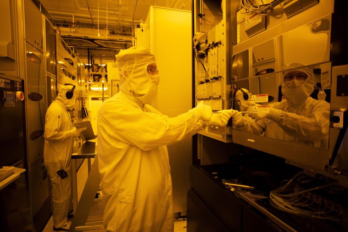 EU Seeks €120 Billion to Boost Domestic Semiconductor Production