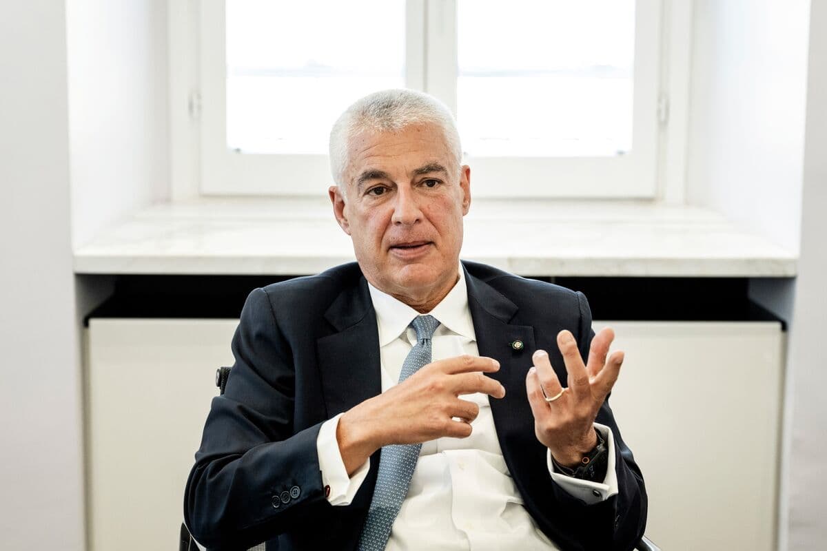 Leonardo's CEO Anticipates Approval for Satellite Project with Airbus and Thales