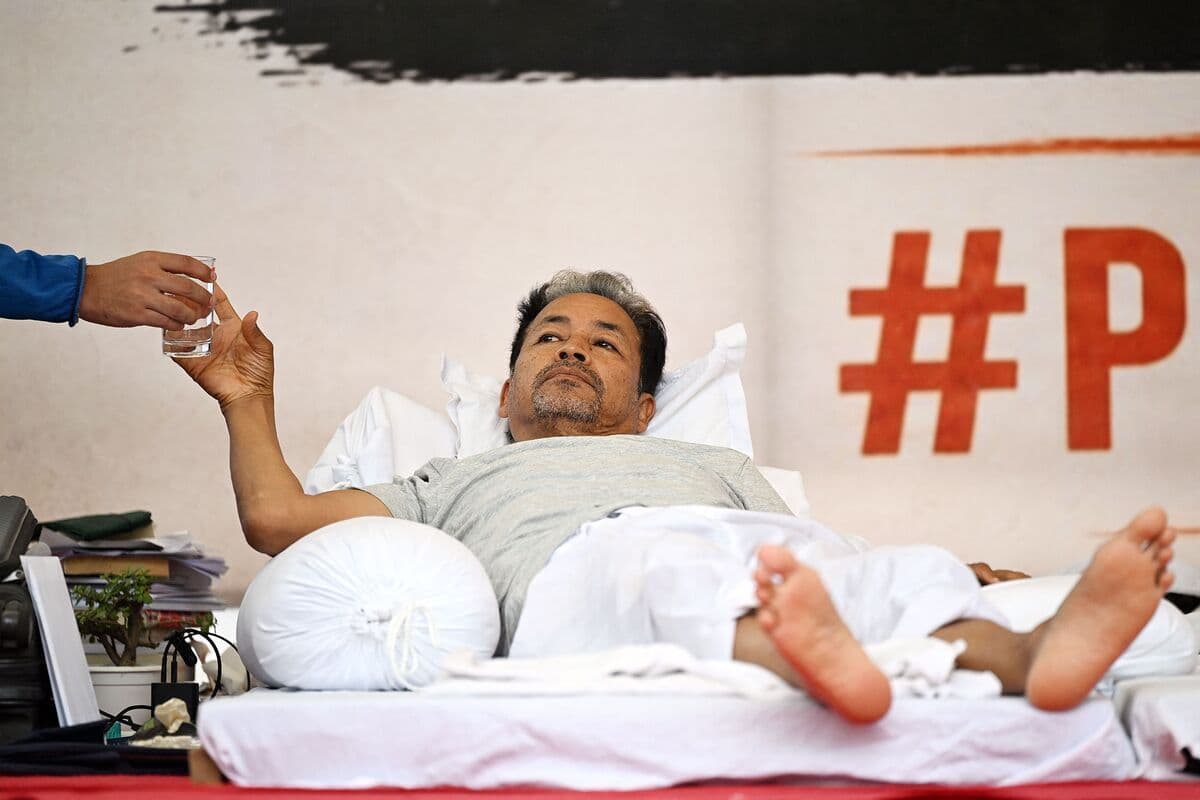 Indian Activist's Health Declines After Over Two Weeks of Hunger Strike