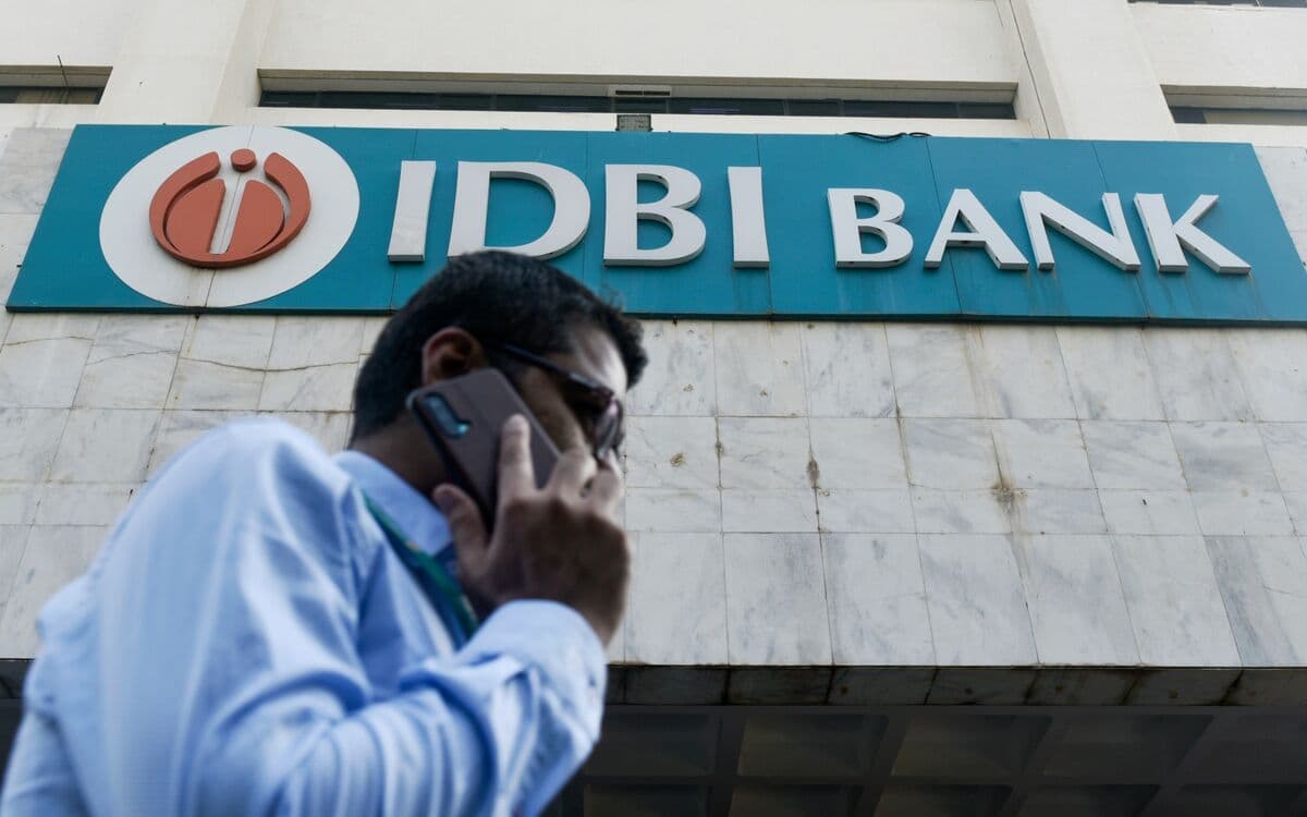 India is Set to Halt IDBI Bank Sale as Both Bids Unviable