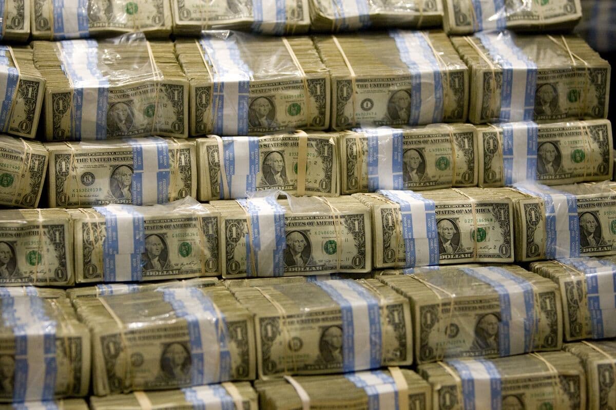 BMO Capital Markets: US Dollar Remains Strong Amid High Rates and Inflation
