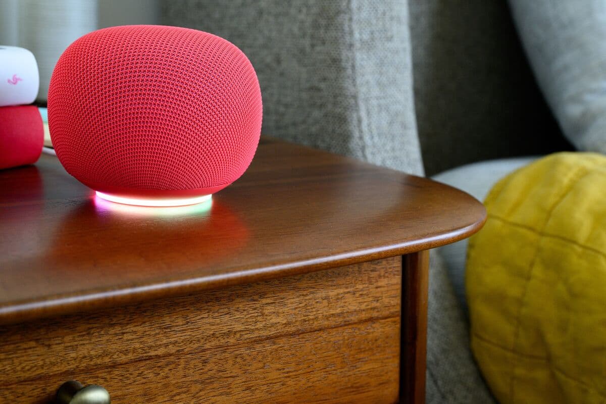 Google Launches New $100 Home Speaker Amid AI Advancements