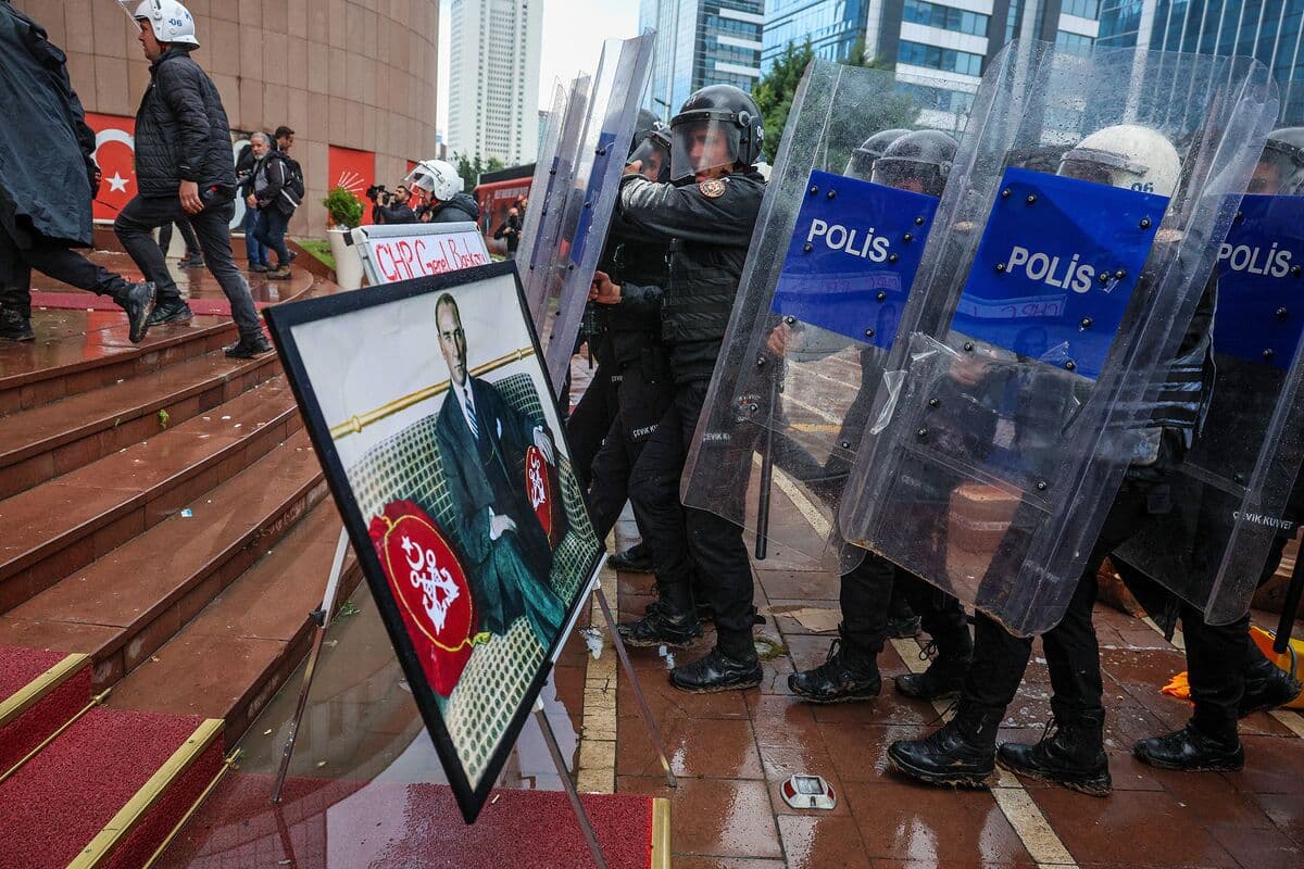 Erdogan's Turkey Expands Crackdown Beyond Politicians to Broader Society