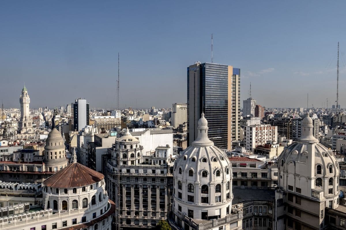 Argentine Provinces Increase Global Bond Market Activity Amid Federal Caution