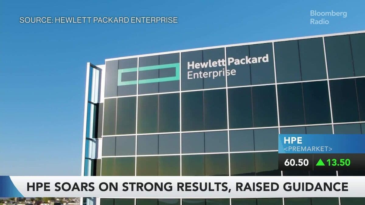Hewlett Packard Enterprise and Victoria's Secret See Stock Gains on Positive Outlooks