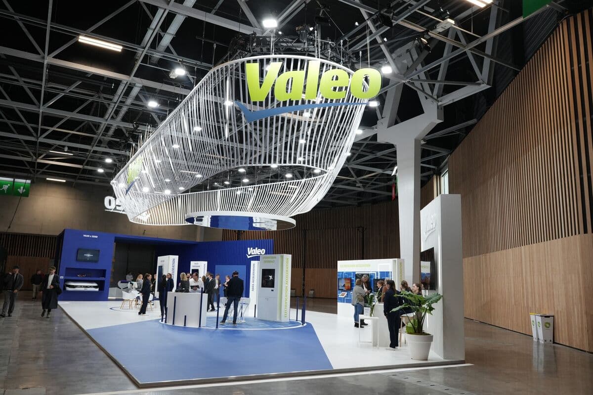 Investors Target Valeo SE Amid Interest in AI-Driven Stock Opportunities