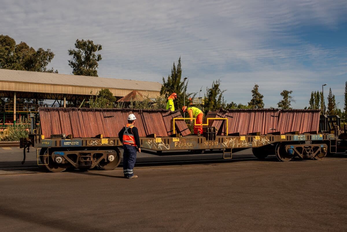 Codelco Union Plans Protests Over Bonus Cuts Amid Output Misreporting