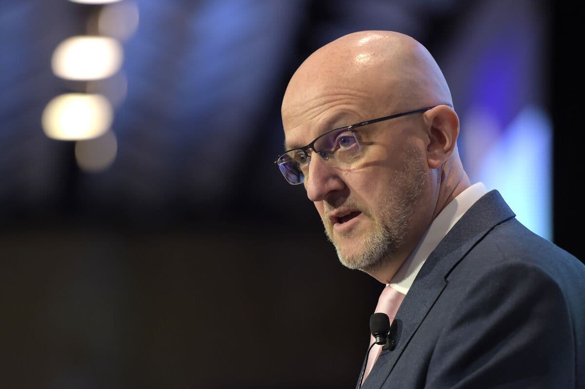 Australia's Spy Chief Warns of Increasing Terrorism and Cybersecurity Threats