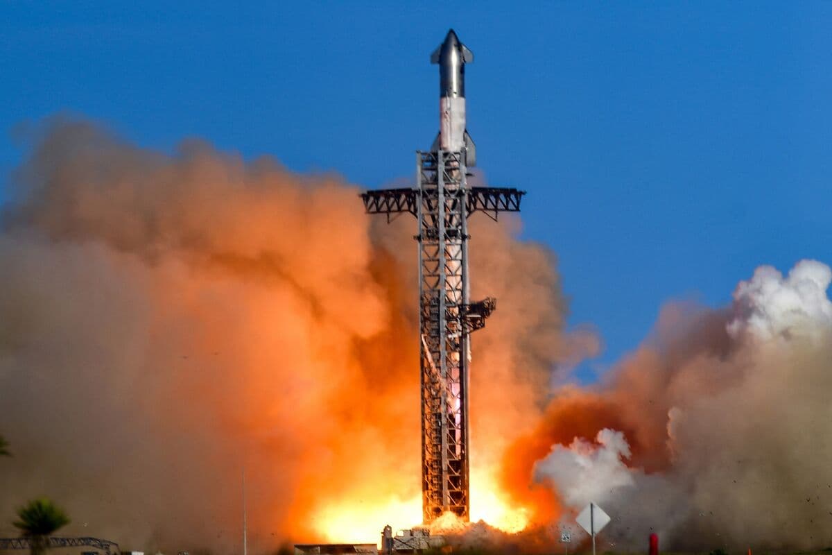 SpaceX's Upcoming IPO Sparks Competition Among Wall Street Investors