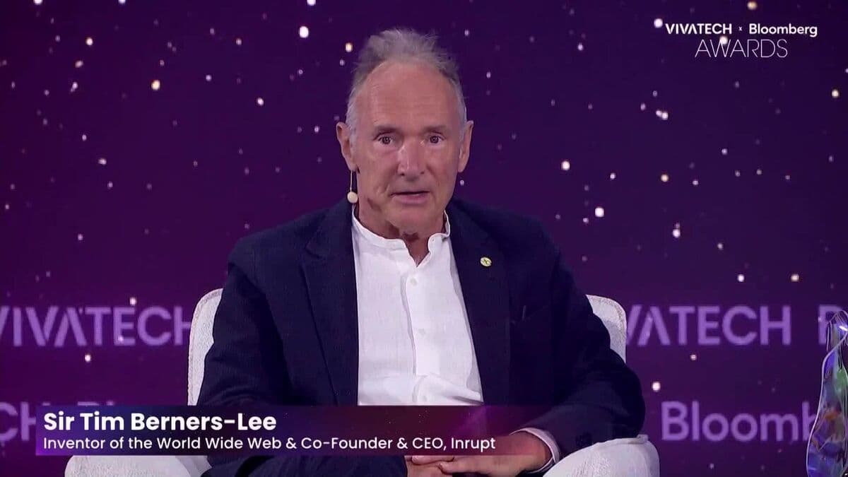 Tim Berners-Lee Discusses Artificial Intelligence Development at VivaTech Awards