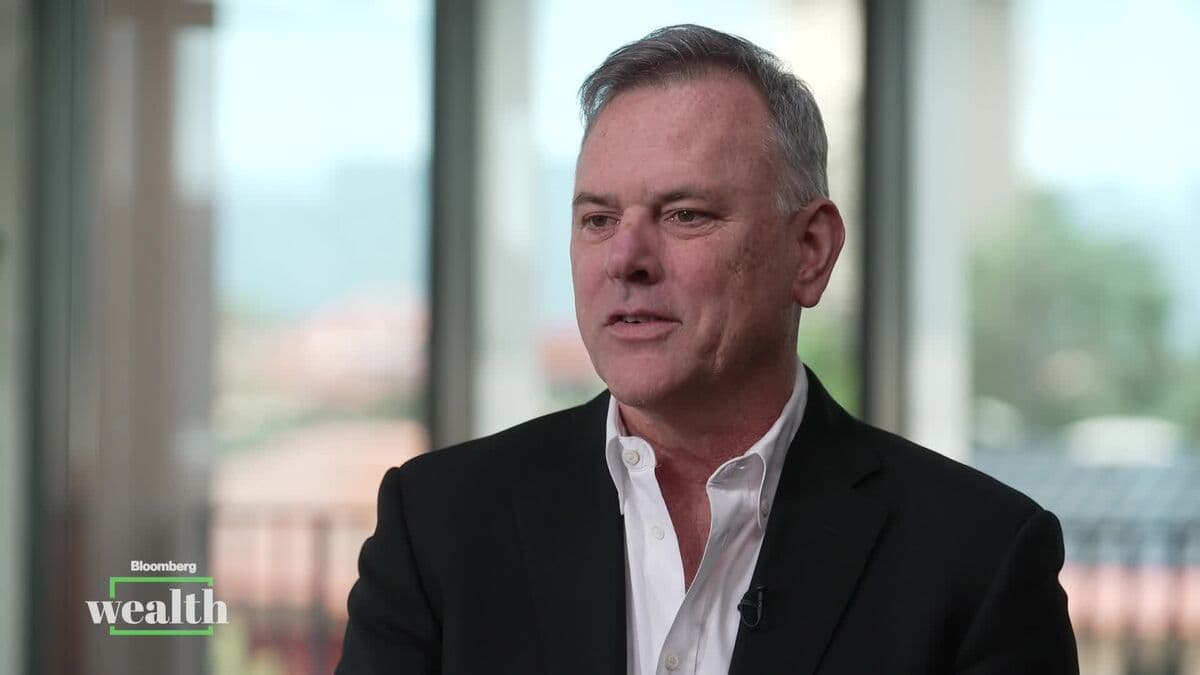 Stanford's Rob Wallace Discusses Uncertainty of US Recession