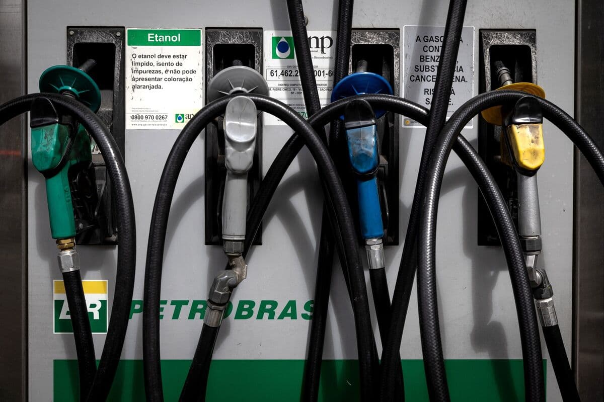 Petrobras Raises Gasoline Prices Following Approval of Brazil Subsidies