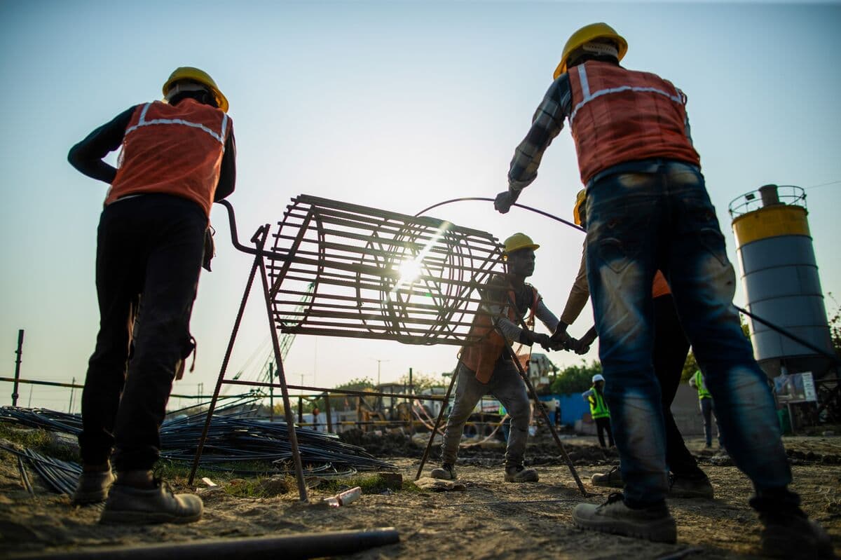 India's Economic Activity Remains Stable in May, According to Flash PMIs