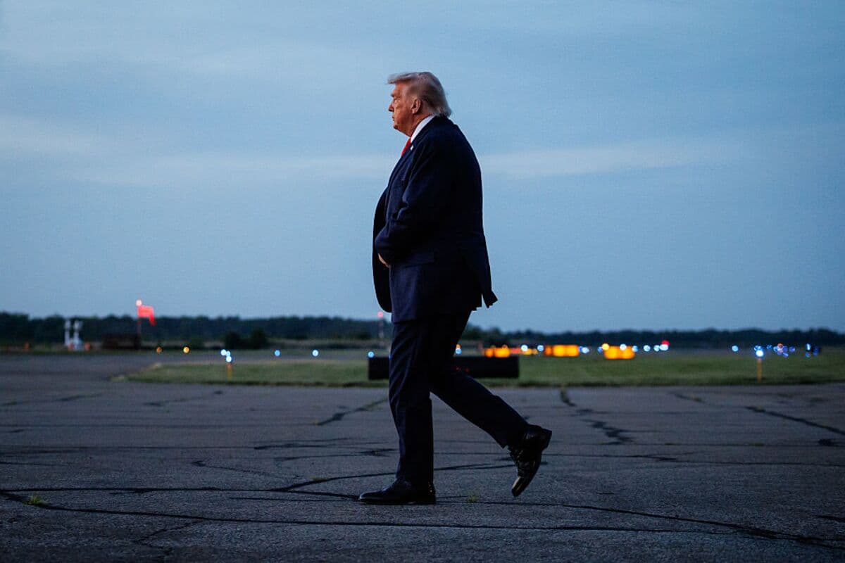 Trump's Economic Approval Declines Amid Ongoing Iran Conflict