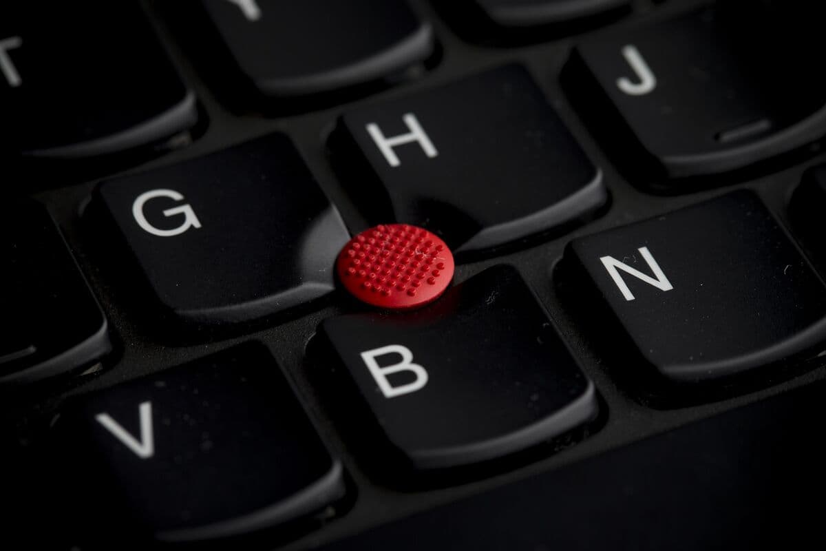 Lenovo Secures $2 Billion Through Sale of Seven-Year Convertible Bonds