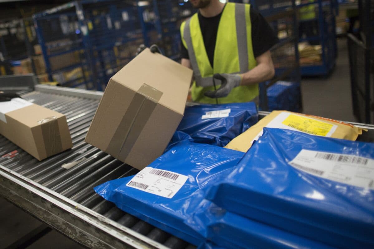 Retailers Push UK to Join US and EU Ending Shein Parcel Loophole