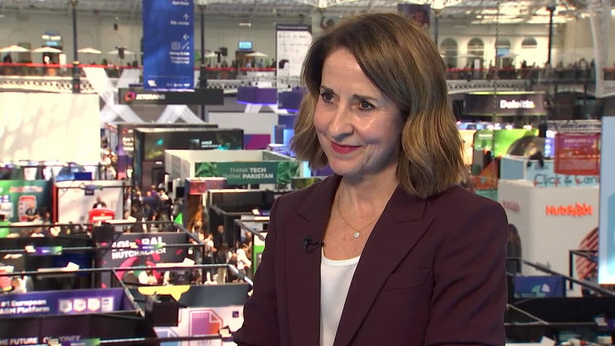 UK Technology Secretary Pledges Increased Support for AI Sector