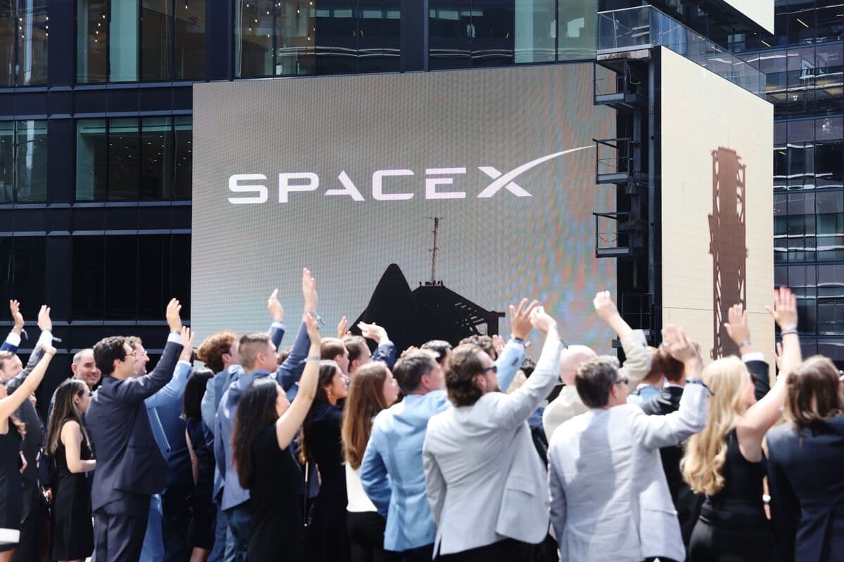 SpaceX Options Trading Sees Significant Activity Amid Investor Interest