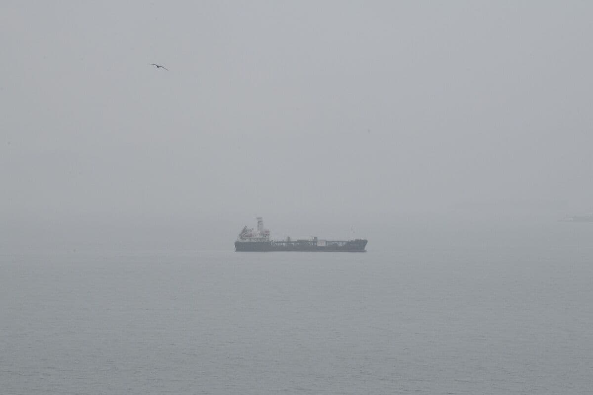 Russia's Oil Exports Decline Due to Drone and Storm Disruptions at Key Port