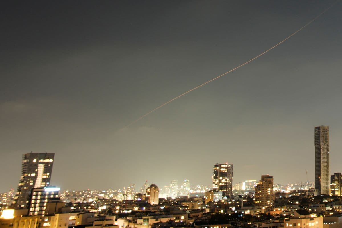 Iran and Israel Launch Missile Strikes Amid Ongoing Peace Negotiations