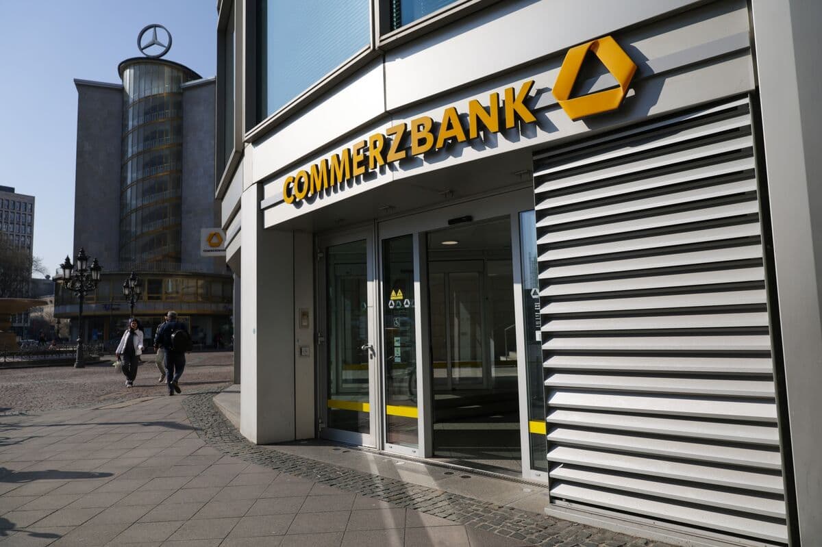 Germany Declines UniCredit's €39 Billion Bid for Commerzbank