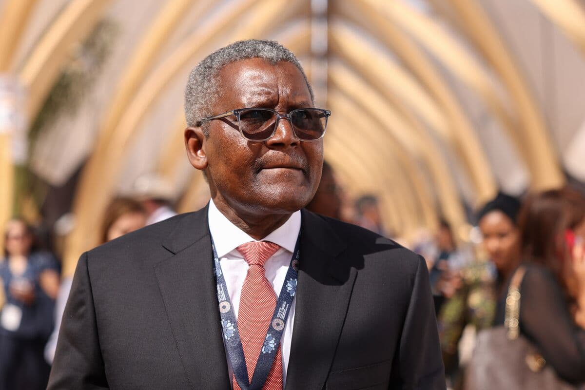 Dangote Refinery Plans to Secure $1 Billion Through Private Debt Offering
