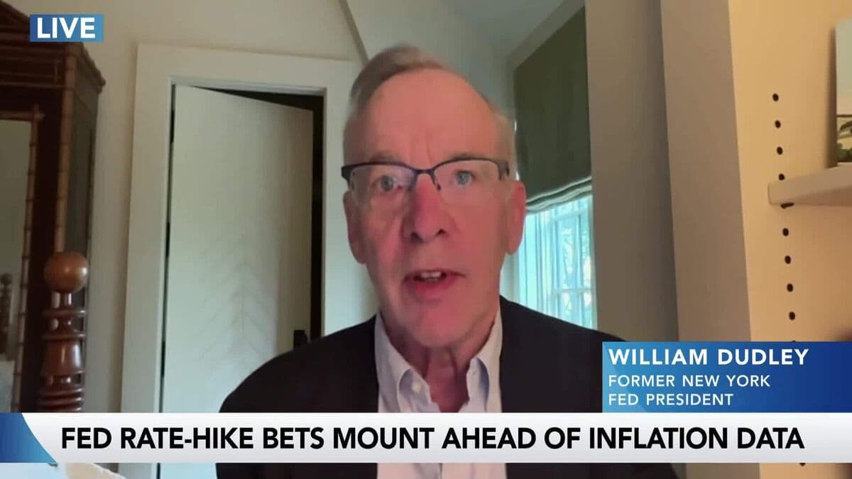 Dudley Urges Fed Chairman Warsh to Enhance Communication with Markets