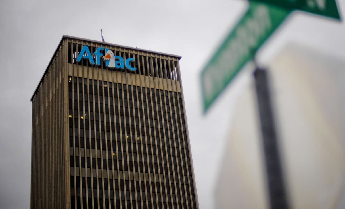 Aflac Enters Japan's Yen Bond Market with ¥65.9 Billion Offering