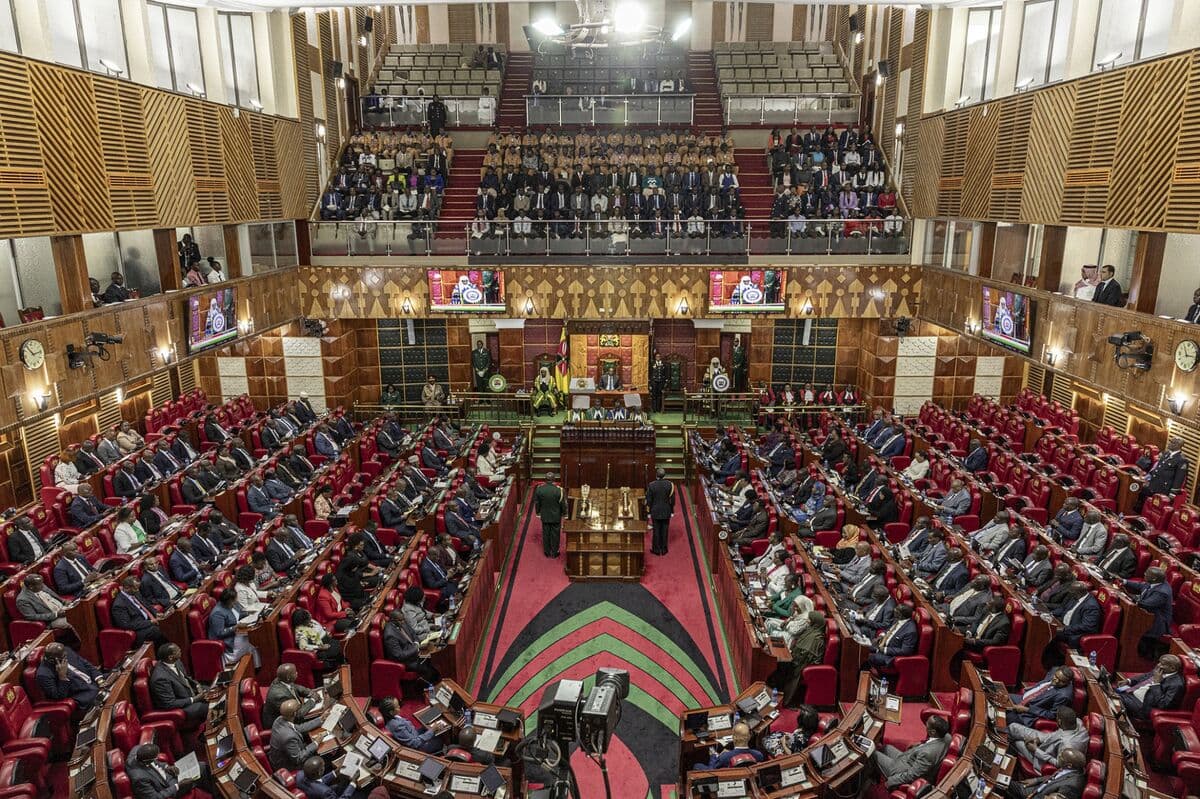 Kenya to Secure $763 Million as Lawmakers Modify Tax Proposals
