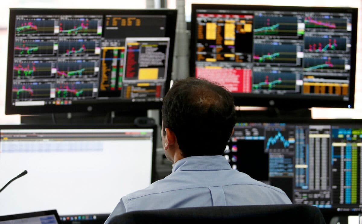 White House Considers Revising Longstanding Stock Trading Price Rule