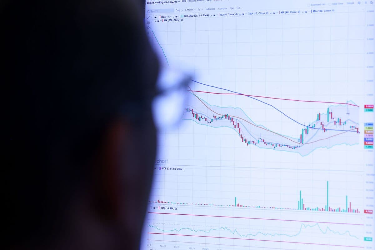 Global Stocks Rise as Crude Oil Prices Decline Following Iran Deal Signals